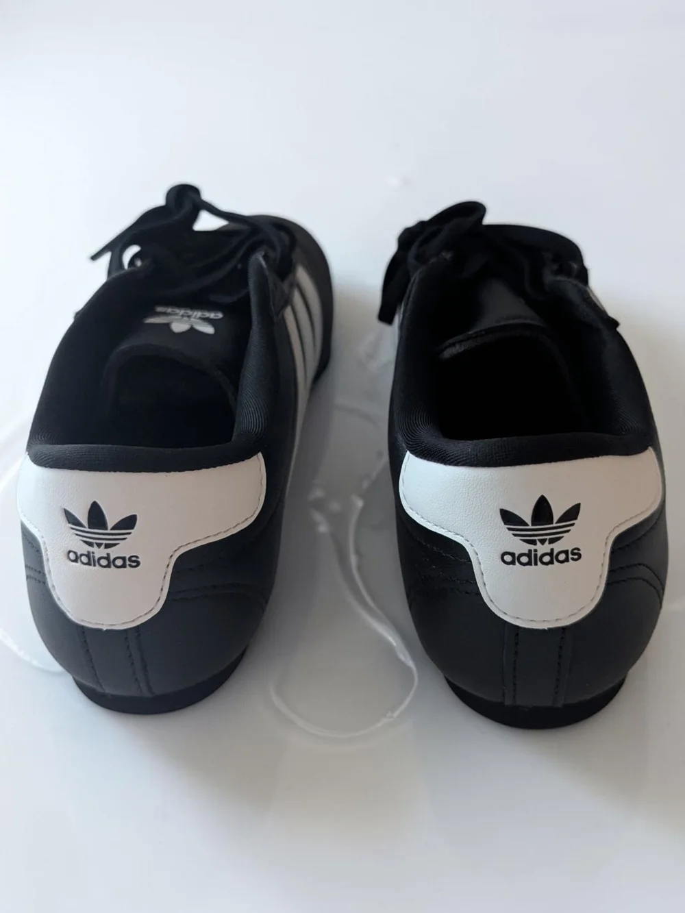 Adidas Black & White Superstar J Grade School Sneakers Size 6